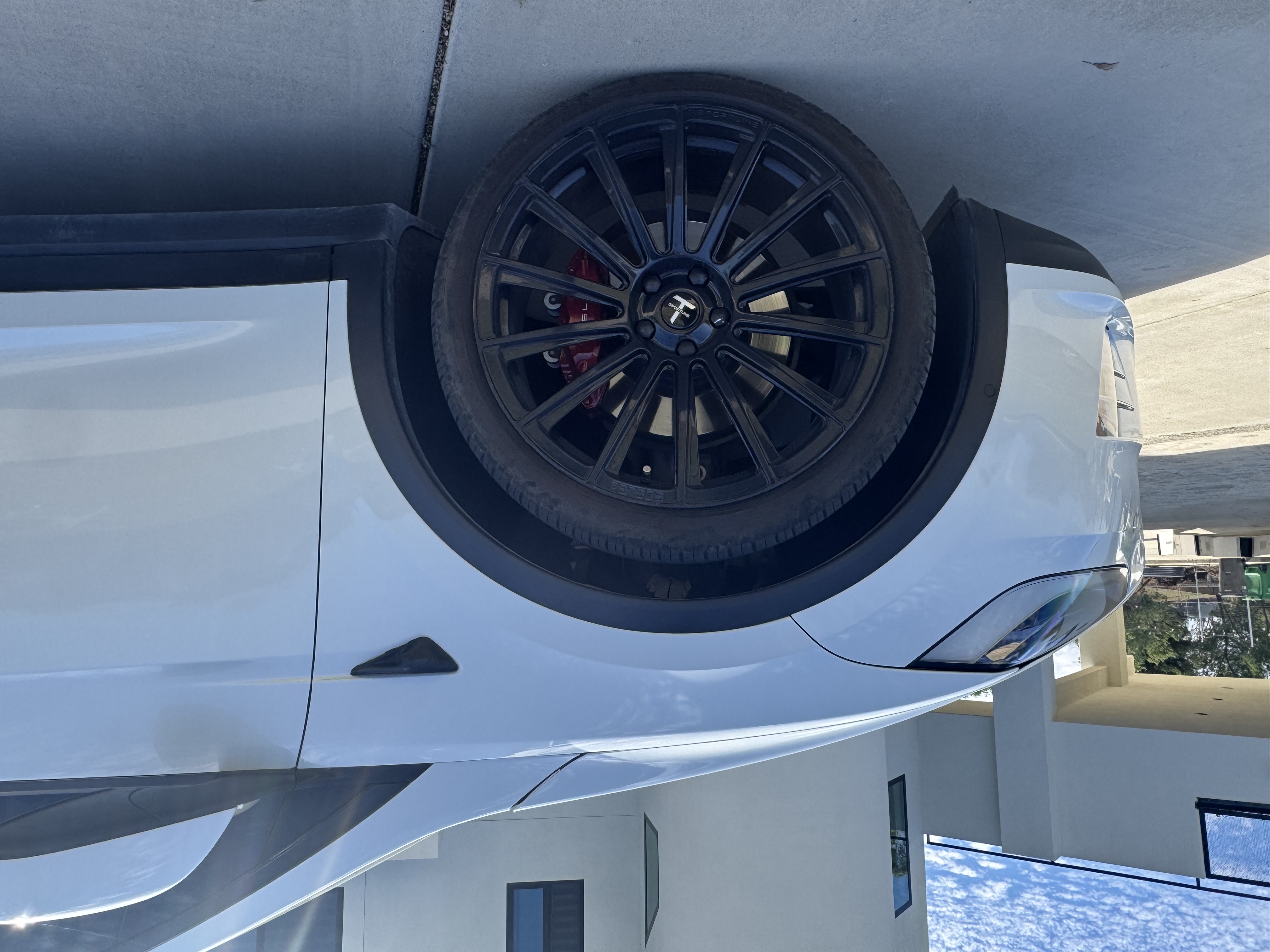 Used 2018 Tesla Model X 75D AWD/4WD image 14