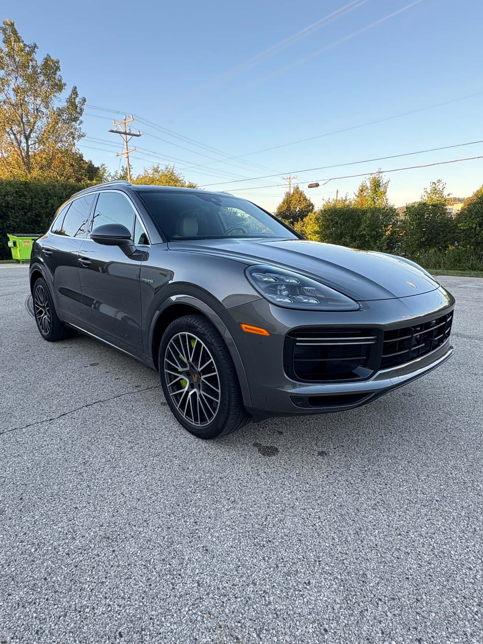 Used 2021 Porsche Cayenne Turbo S AWD/4WD image 2