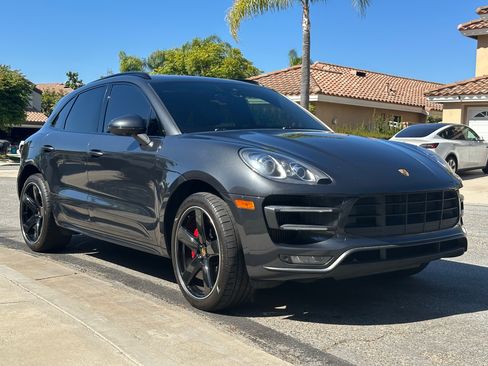 Used 2017 Porsche Macan Turbo AWD/4WD image 1