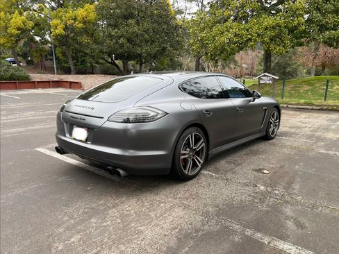 Used 2010 Porsche Panamera Turbo image 6