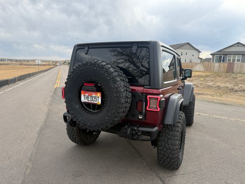 Used 2021 Jeep Wrangler Rubicon image 2
