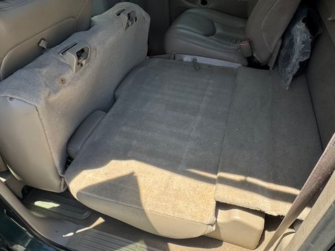 Used 2003 Chevrolet Silverado 2500 LT RWD image 21
