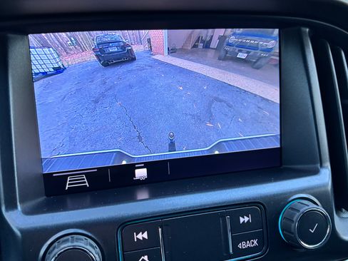 Used 2022 Chevrolet Colorado Z71 image 10