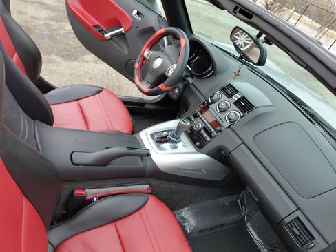 Used 2009 Saturn Sky w/ Premium Trim Package image 22