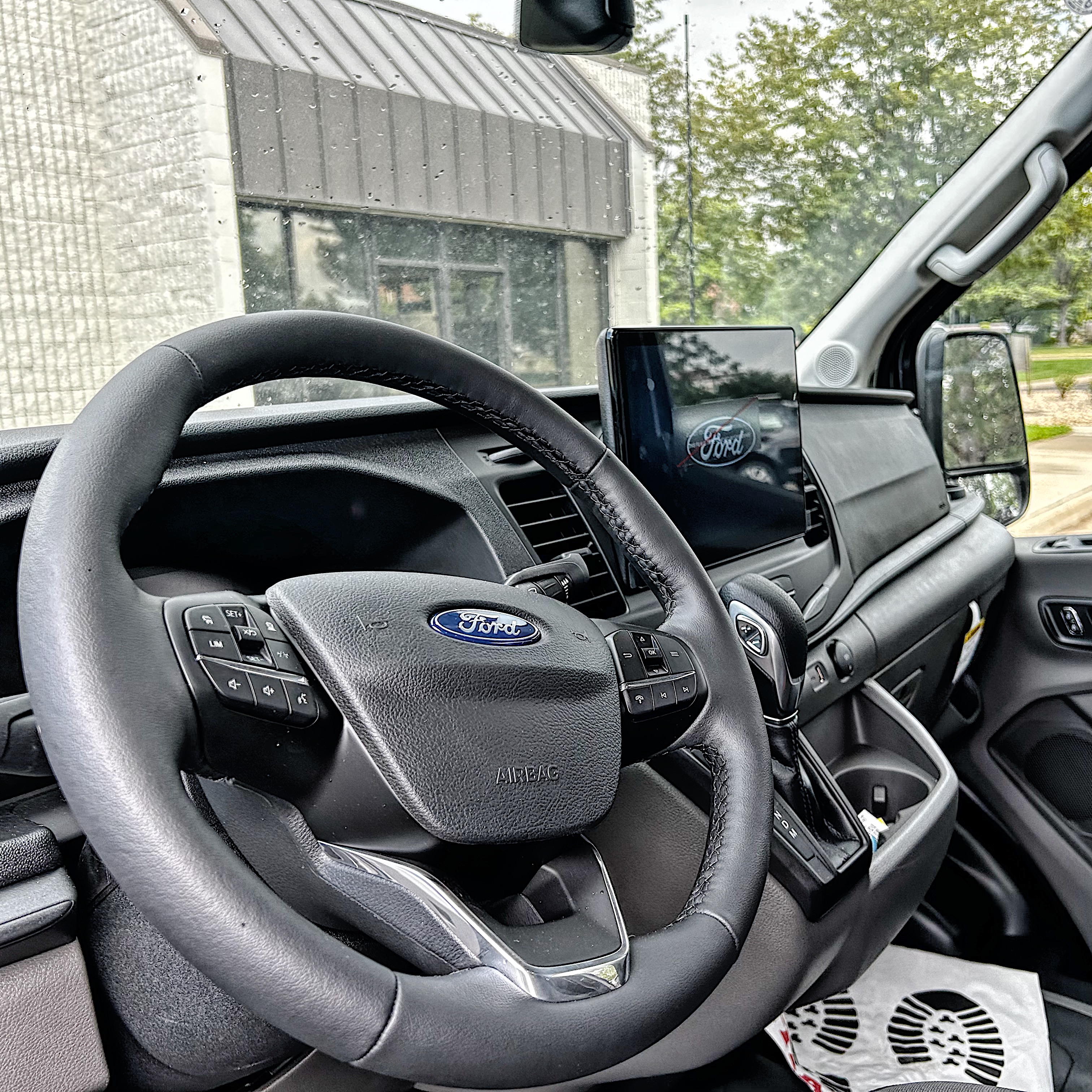 Used 2026 Ford Transit 250 148 High Roof AWD image 8