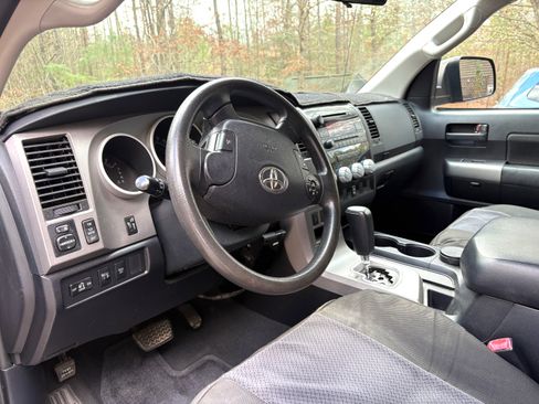 Used 2010 Toyota Tundra 2WD Double Cab image 13