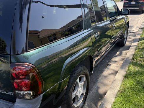 Used 2004 Chevrolet TrailBlazer 2WD w/ LT Preferred Equipment Group image 4