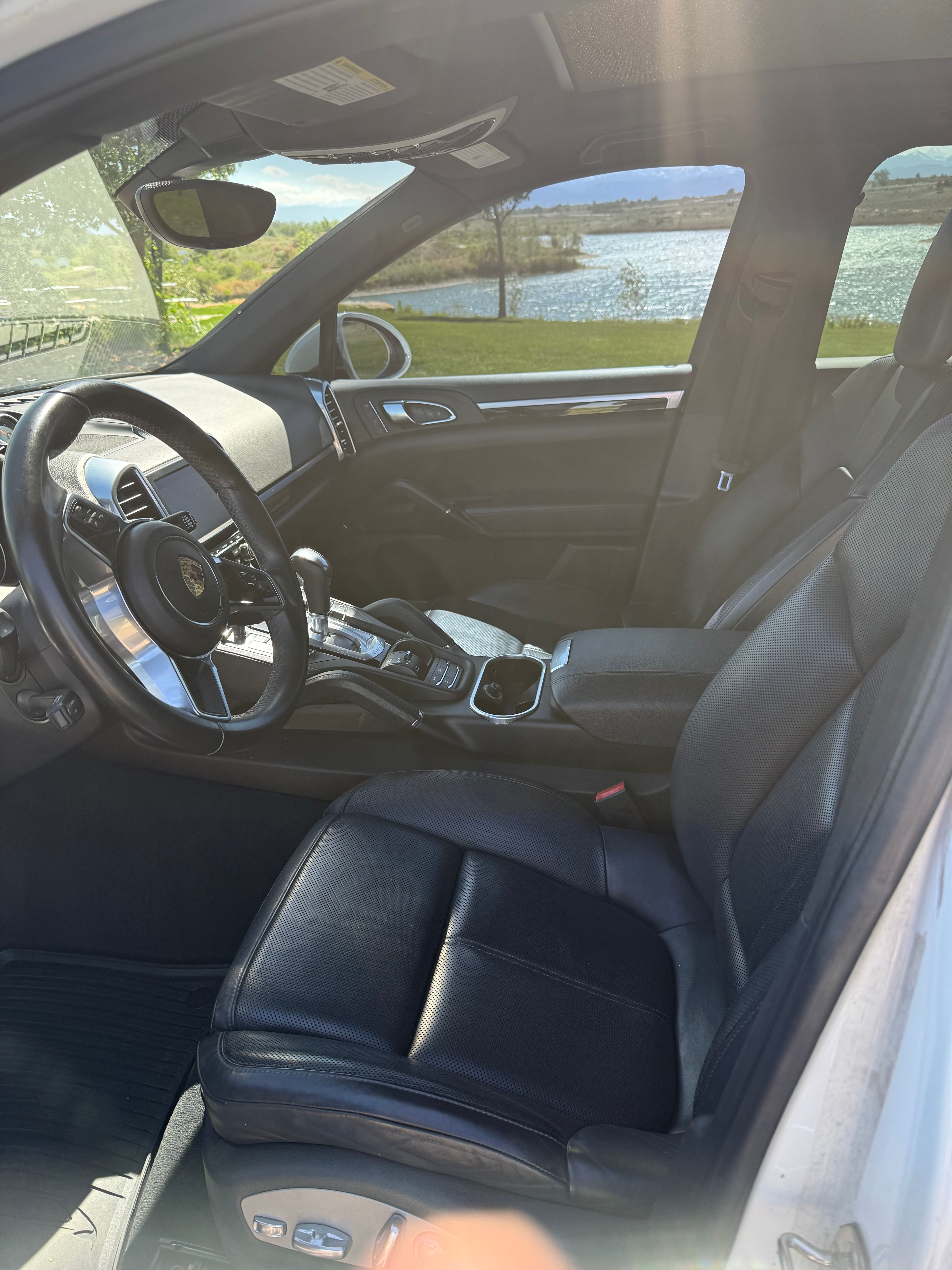 Used 2016 Porsche Cayenne S AWD/4WD image 14