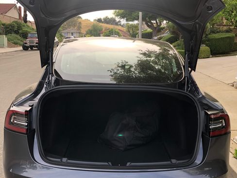 Used 2019 Tesla Model 3 image 6