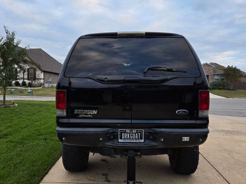 Used 2004 Ford Excursion Limited image 6