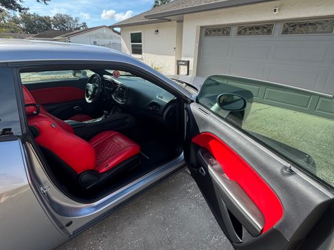 Used 2016 Dodge Challenger SXT w/ Super Sport Group (SS/T) image 6