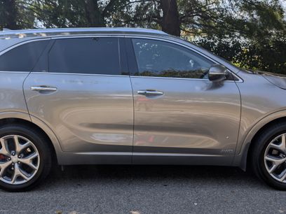 Used 2017 Kia Sorento SX