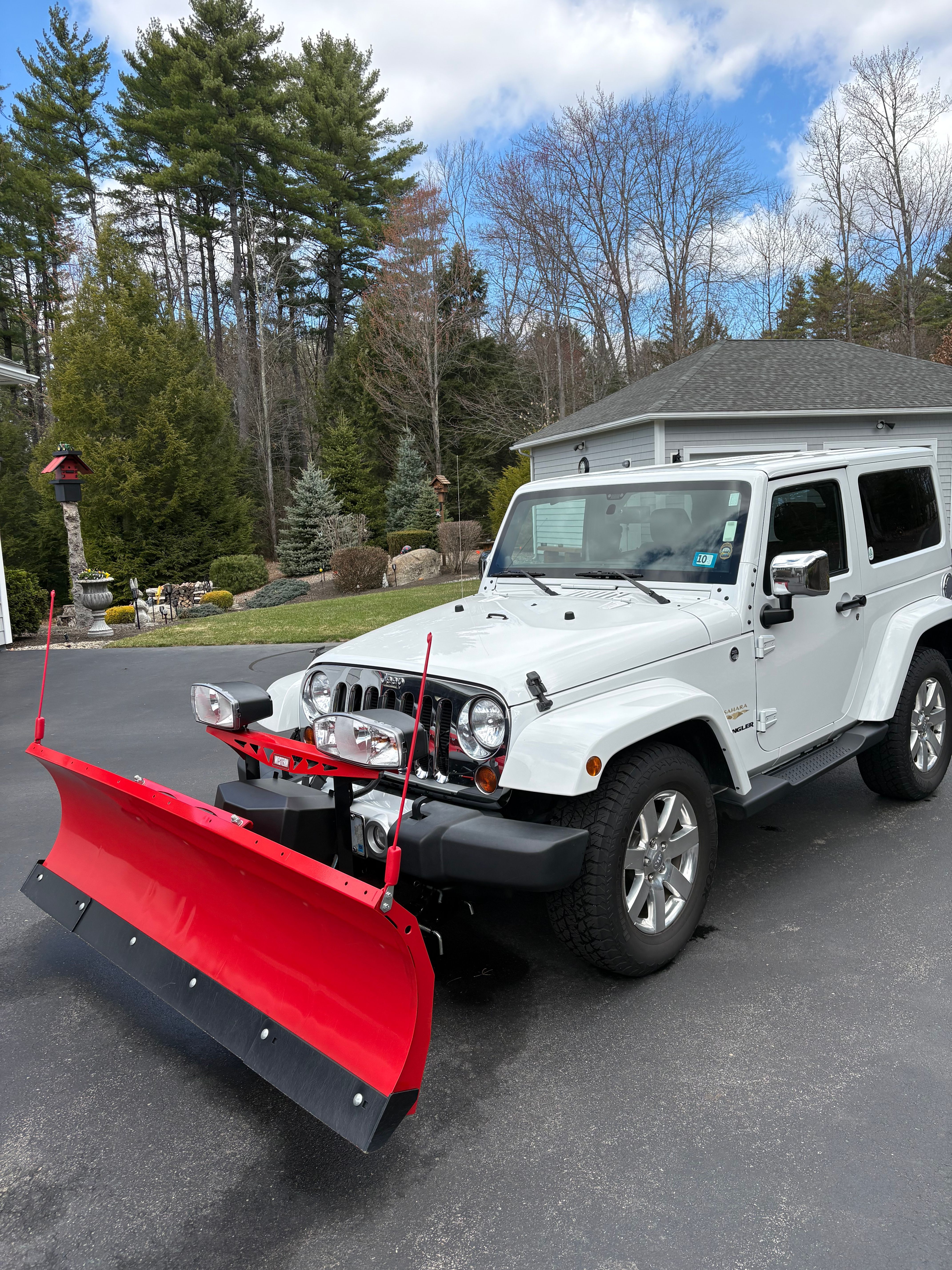 Used 2012 Jeep Wrangler Sahara AWD/4WD image 1