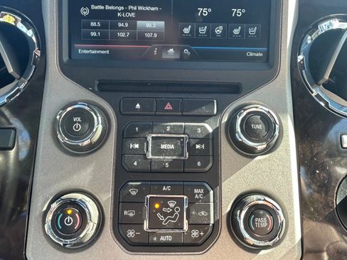 Used 2015 Ford F250 Platinum image 12