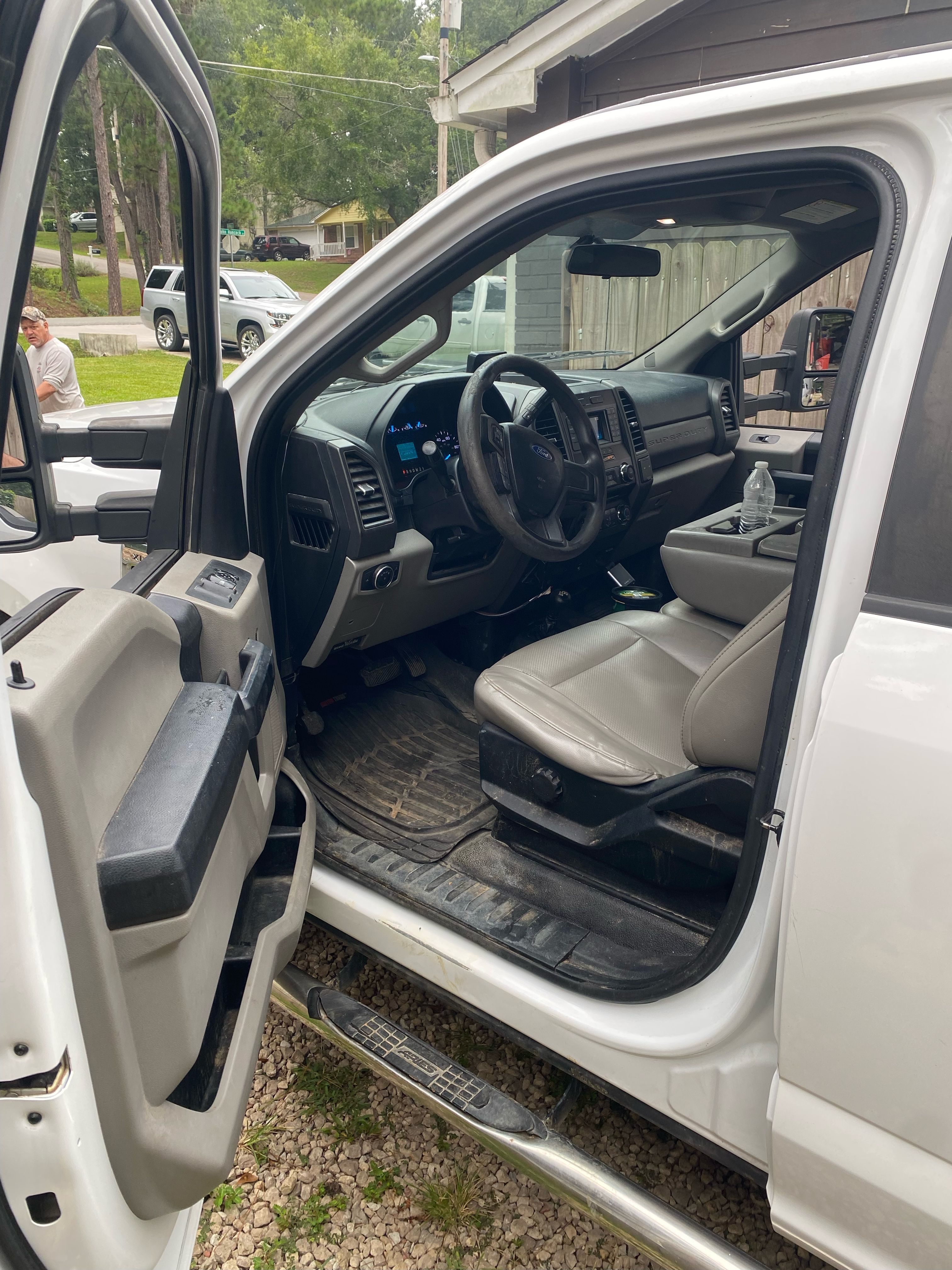 Used 2017 Ford F250 XL w/ Power Equipment Group AWD/4WD image 12