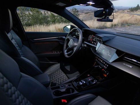 Used 2024 Audi RS 3 image 16