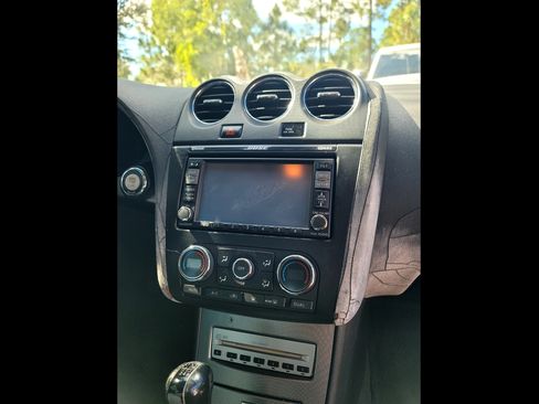 Used 2007 Nissan Altima 3.5 SE w/ Technology Pkg image 6