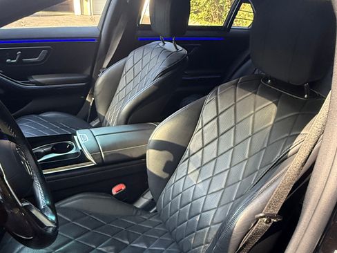 Used 2021 Mercedes-Benz S 580 4MATIC Sedan image 2