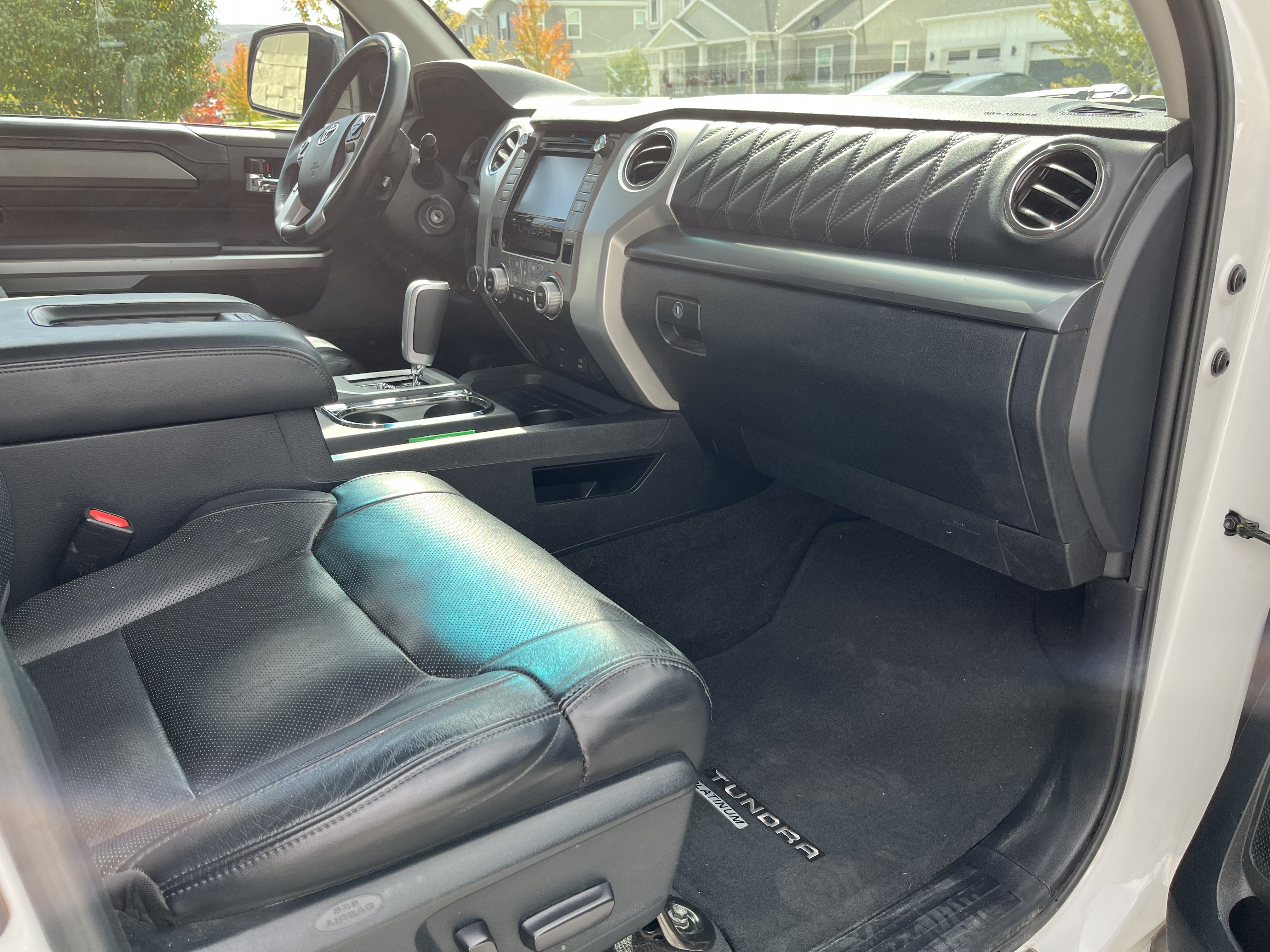 Used 2016 Toyota Tundra Platinum AWD/4WD image 16