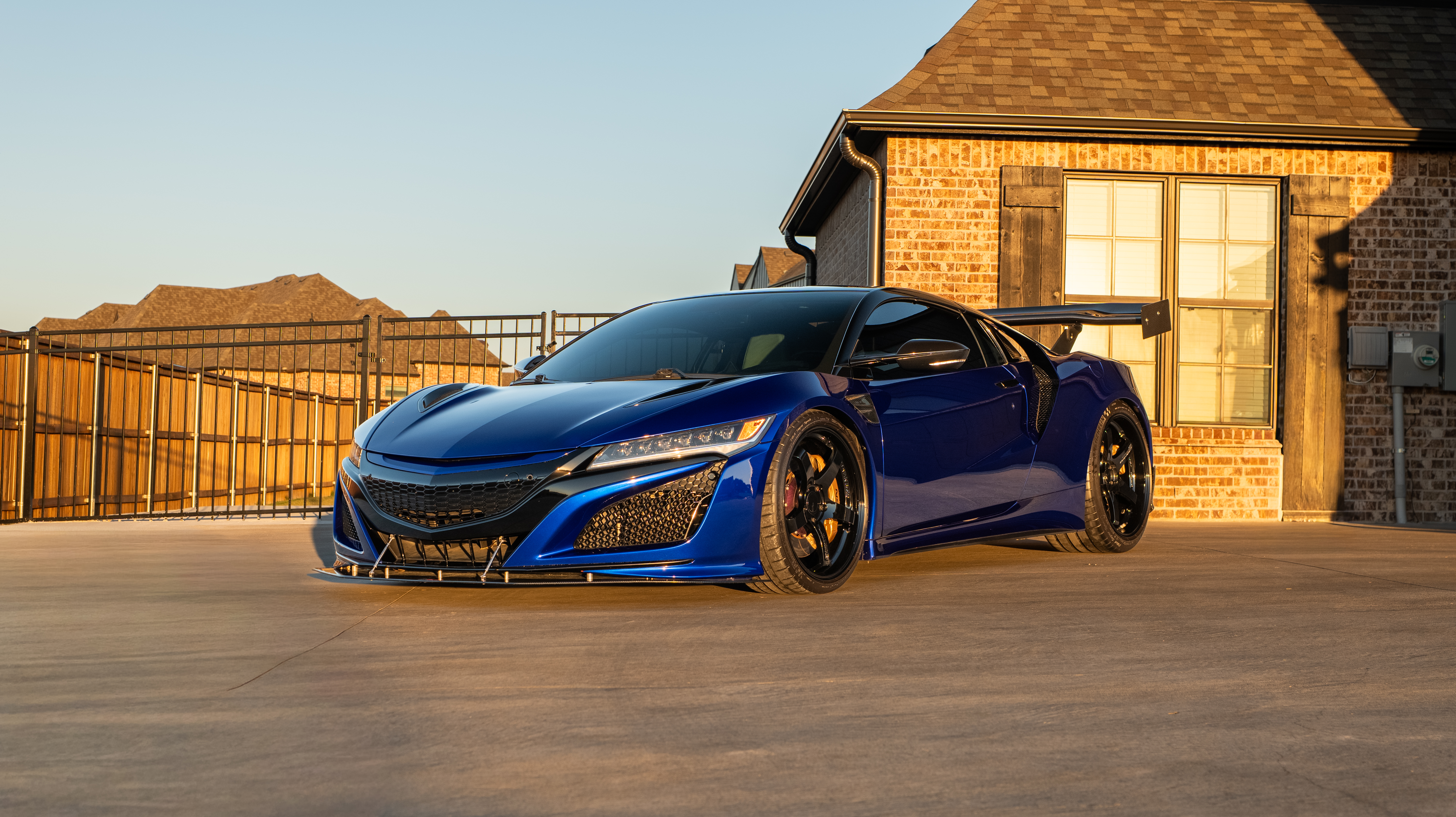 Used 2019 Acura NSX AWD/4WD image 1