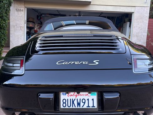 Used 2008 Porsche 911 Carrera S RWD image 6