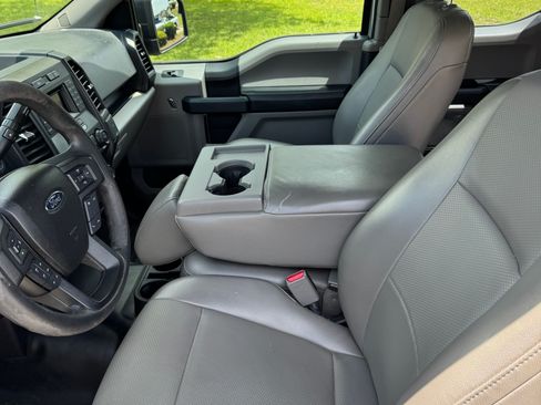 Used 2015 Ford F150 XL w/ Equipment Group 101A Mid AWD/4WD image 12