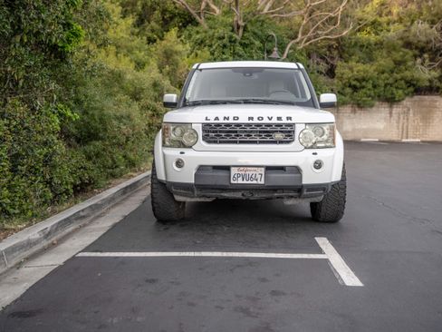 Used 2011 Land Rover LR4 image 10
