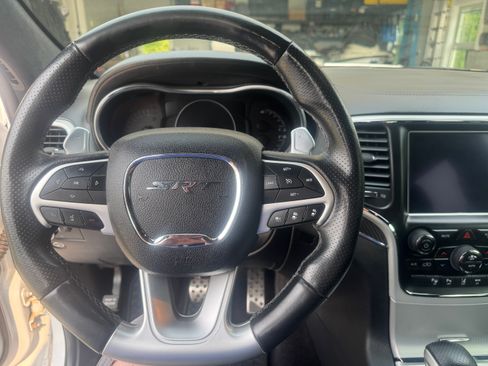Used 2018 Jeep Grand Cherokee SRT AWD/4WD image 11