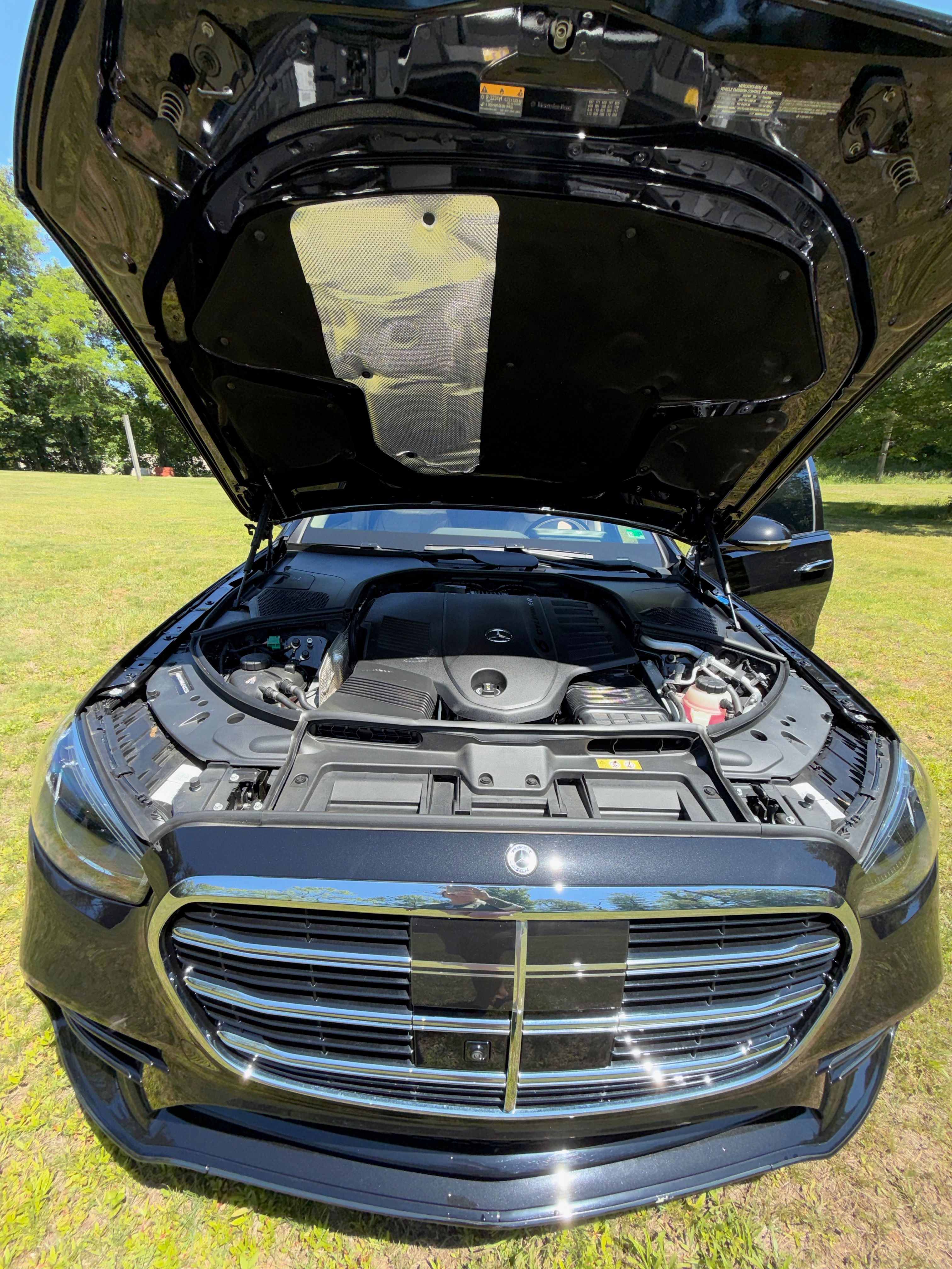 Used 2025 Mercedes-Benz S 580e 4MATIC Sedan image 19