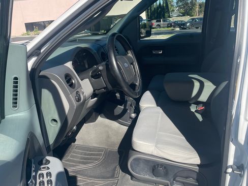 Used 2008 Ford F150 XL image 9