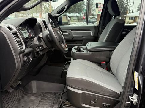 Used 2021 RAM 2500 Big Horn w/ Level 2 Equipment Group image 6