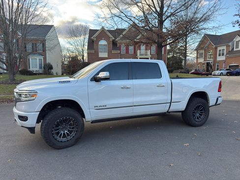 Used 2020 RAM 1500 Limited w/ Advanced Safety Group image 9