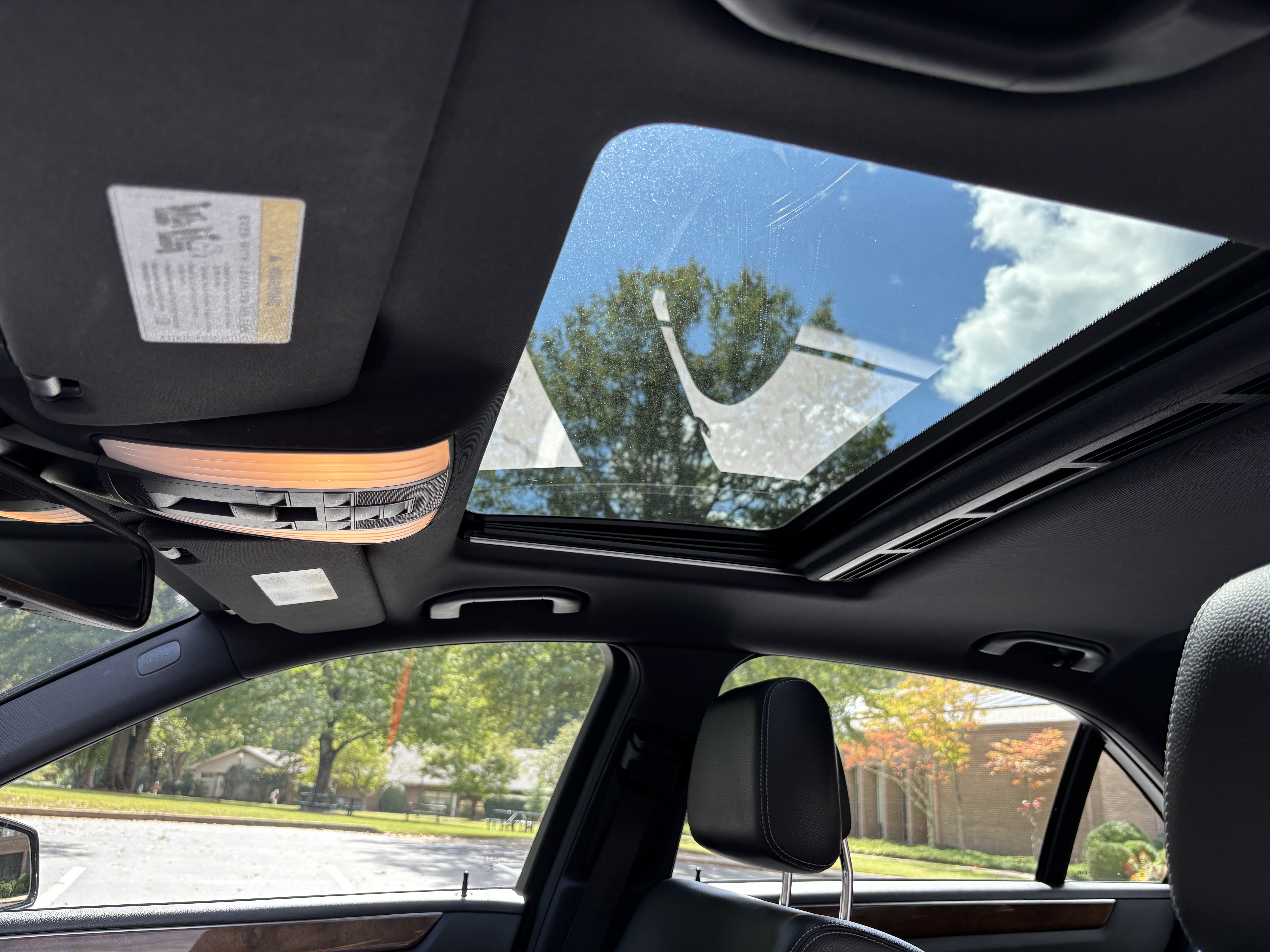 Used 2015 Mercedes-Benz E 350 4MATIC Sedan image 17