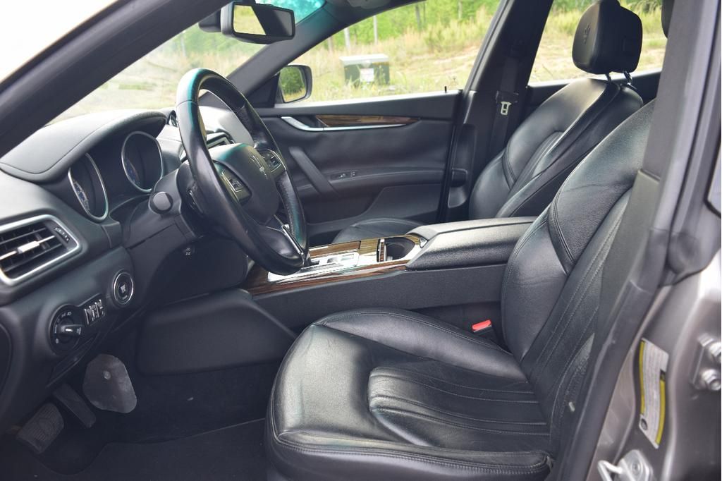 Used 2014 Maserati Ghibli RWD image 10