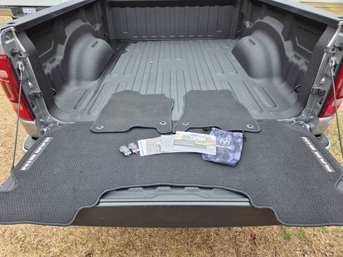 Used 2022 RAM 1500 Laramie w/ Sport Appearance Package image 28