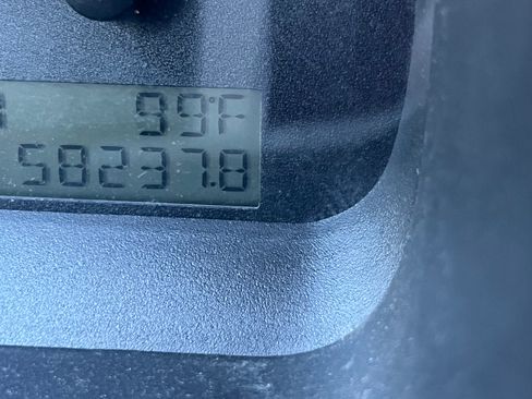 Used 2005 Ford F150 XLT image 10