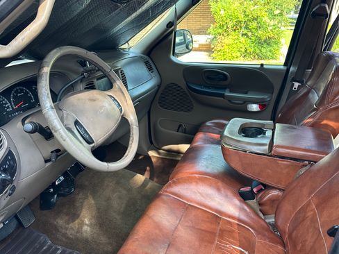 Used 2001 Ford F150 Lariat AWD/4WD image 11