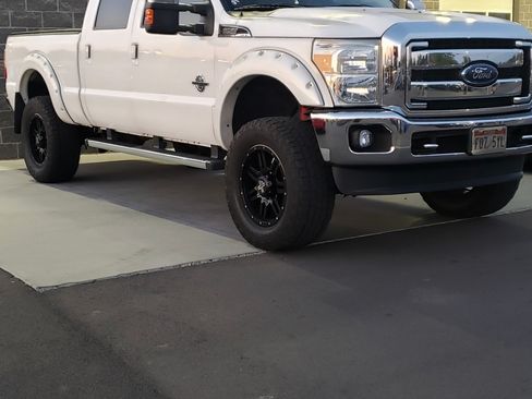 Used 2012 Ford F350 Lariat w/ Lariat Ultimate Pkg image 5