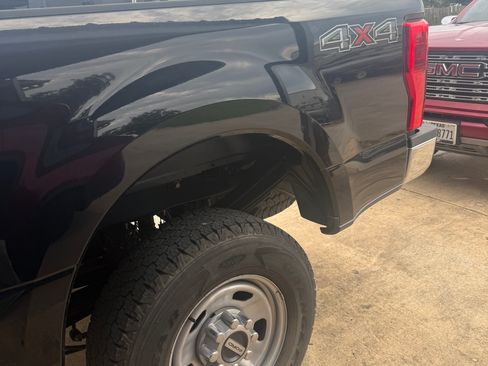 Used 2019 Ford F350 XL w/ Power Equipment Group AWD/4WD image 9