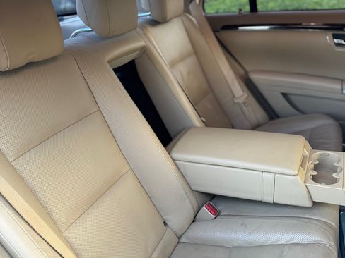 Used 2010 Mercedes-Benz S 550 image 15