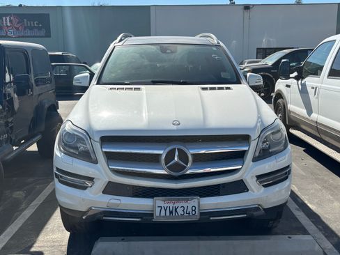 Used 2015 Mercedes-Benz GL 450 4MATIC image 5