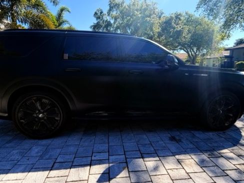 Used 2026 Cadillac Escalade IQL Luxury image 14