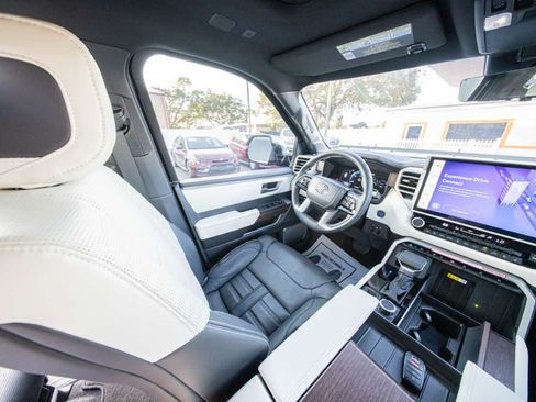 Used 2024 Toyota Sequoia Capstone image 12