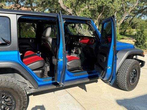Used 2023 Jeep Wrangler Unlimited Rubicon 4xe AWD/4WD image 19
