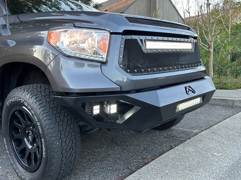 Used 2015 Toyota Tundra SR5 w/ TRD Off Road Package image 4