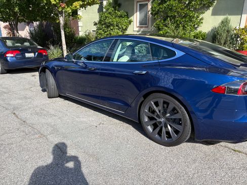 Used 2019 Tesla Model S Long Range image 4