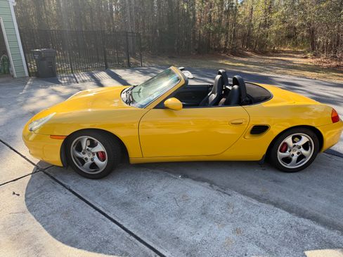 Used 2001 Porsche Boxster S image 10