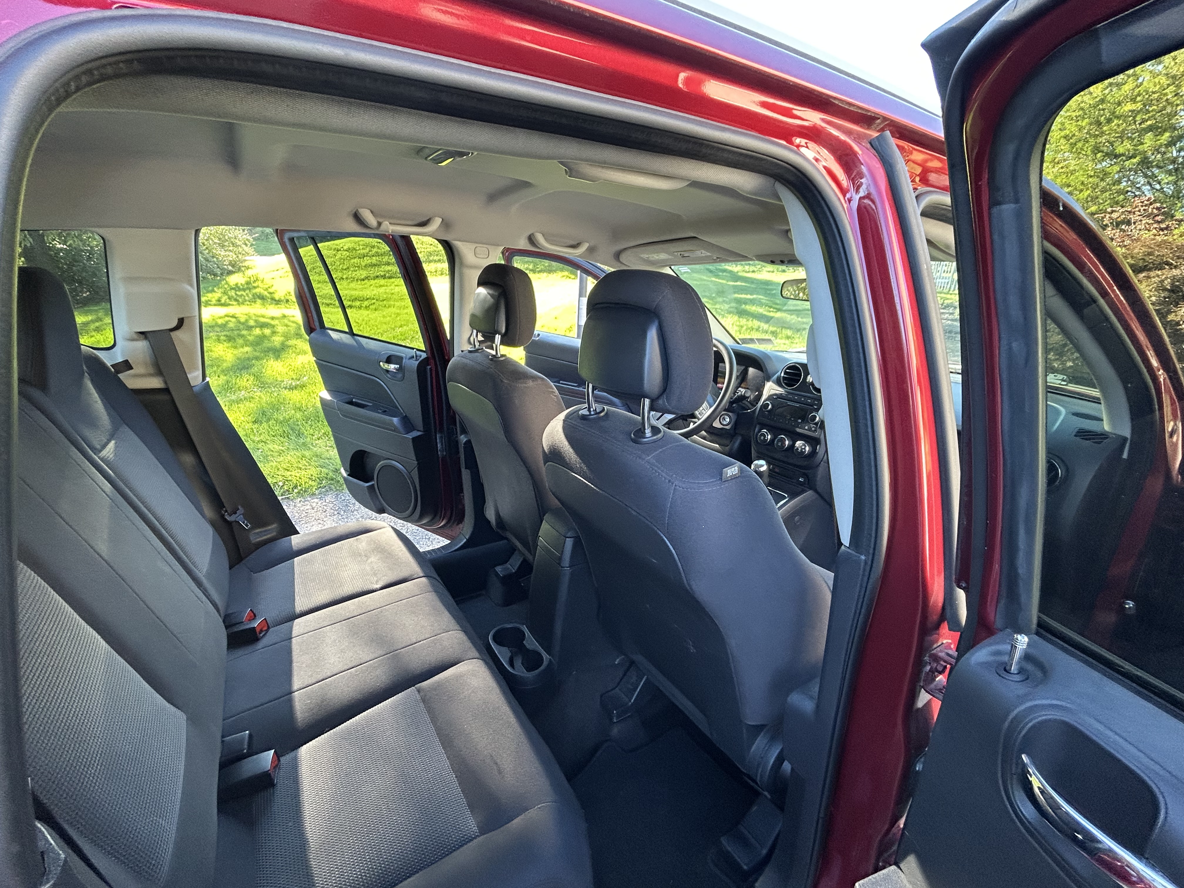 Used 2015 Jeep Compass Sport w/ Power Value Group AWD/4WD image 13