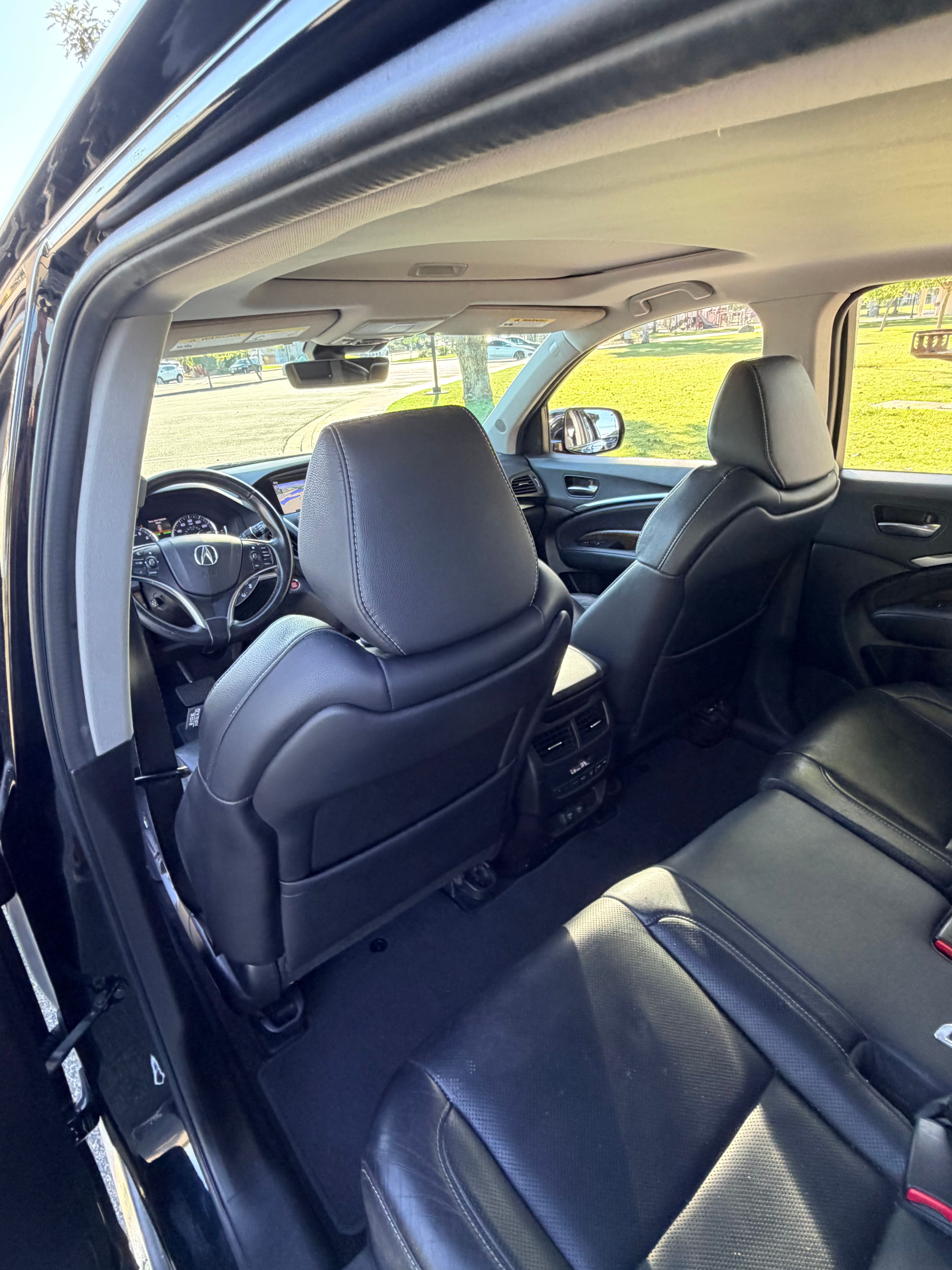 Used 2020 Acura MDX w/ Technology Package FWD image 25