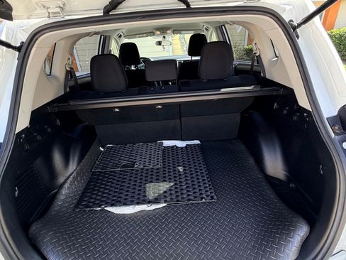 Used 2016 Toyota RAV4 LE image 12